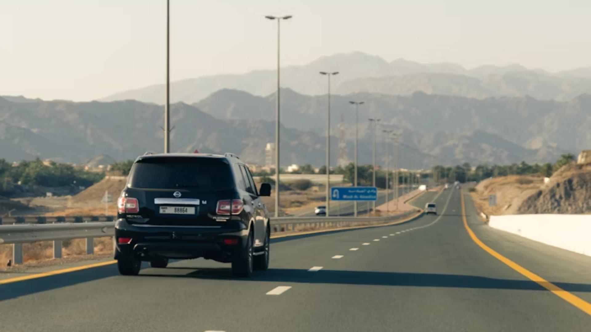 Coordinated vehicle movement prepared for secure intercity logistics